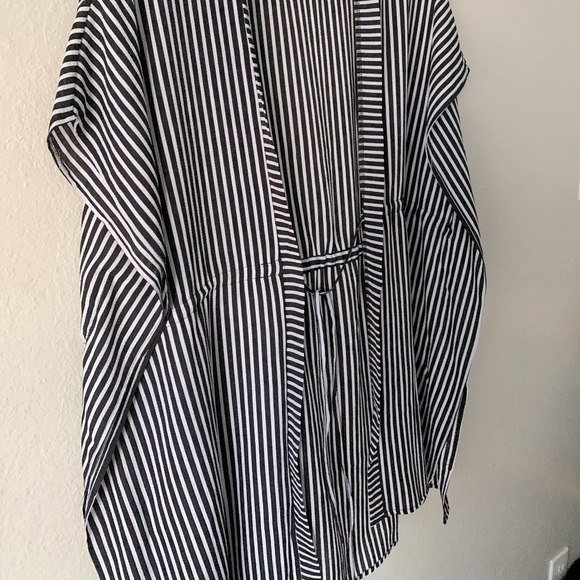 Kimono - Picture 3 of 3